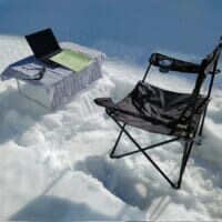 「スキー場からのレッスンは君が初めてだ」やむを得ず“雪庭”で英会話を受けた男性に称賛集まる