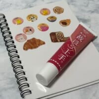 「ぷっくりシール難民」に救いの手　コニシ公式が教える「ボンド活用術」を試してみた
