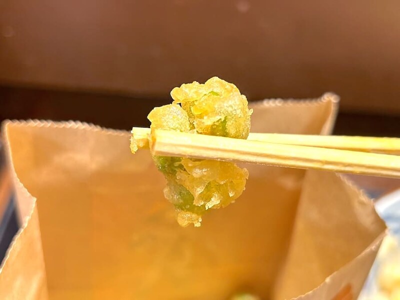 塩を振って食べる
