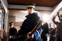 月島軍曹の誕生日に“W月島”集結ッ！！　「ゴールデンカムイ」竹本英史と工藤阿須加が同じ舞台に