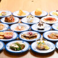万博ロスの人へ、あのくら寿司が大阪に残る　回転ベルトや70か国メニューも復刻