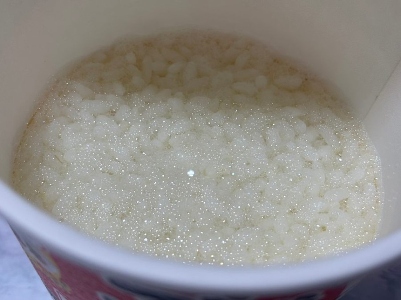 炊き上がった白ご飯の良い香りがふんわり漂う