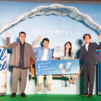 松山ケンイチ、ソファーに乗って空を舞う！「オールフリー」新CMの撮影秘話語る