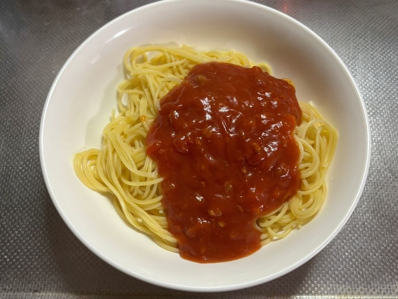 普通のミートソースパスタ完成