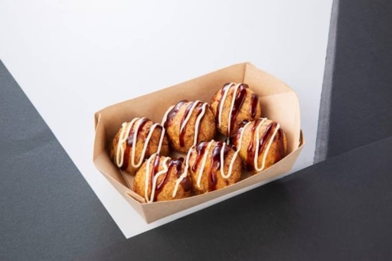 セブンのホットスナックに「揚げたこ焼き」が新登場 店内で揚げる“とろーり”食感