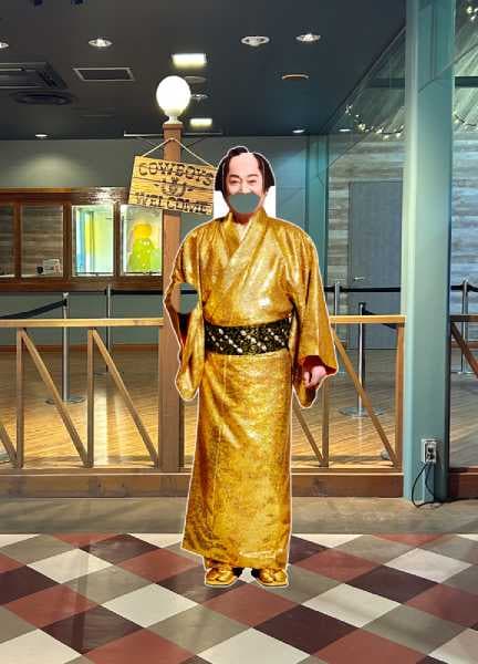 日本初、話すマツケンと握手ができるパネル