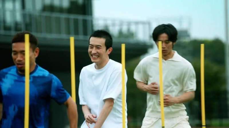長友選手とともに練習に励む