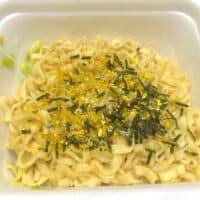 毎年気づくと売り切れてる　明星「のりたま焼うどん」をついに実食