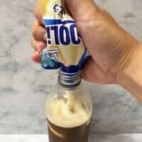 クーリッシュをペットボトルに“直挿し”　ロッテ公式アレンジ「クーリッシュ×コーヒー」を試したら背徳感がすごかった
