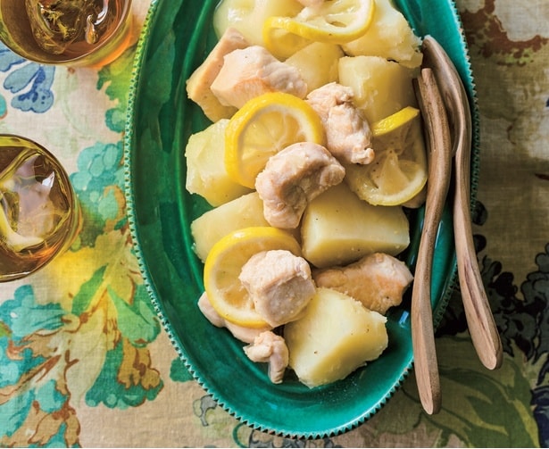 和風でも洋風でも!煮込む時間は10分以内「とり肉の煮物」2品