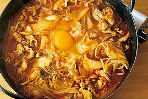 ご飯が進む、みそベースのピリ辛味