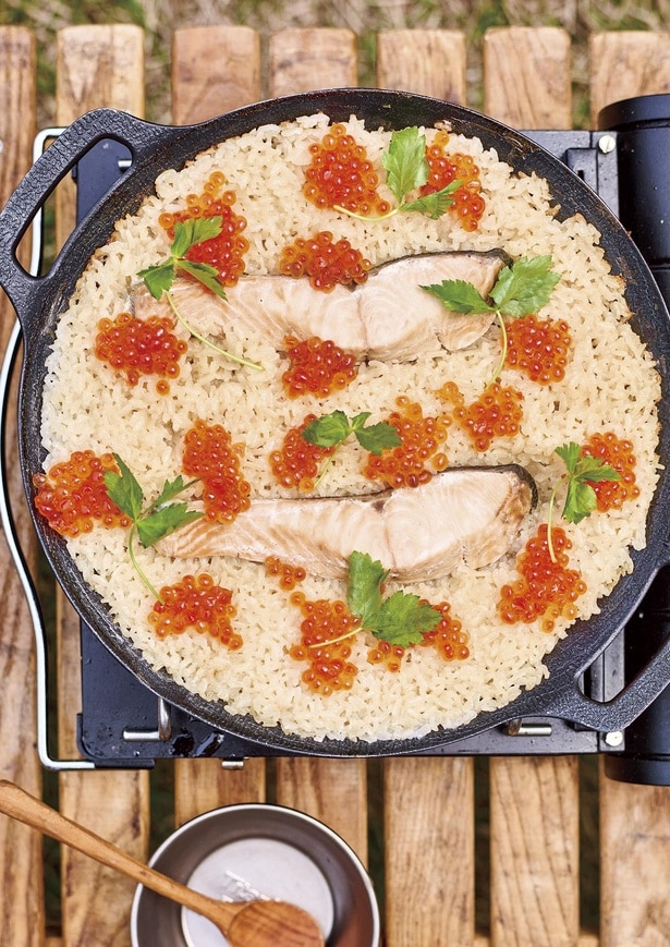 サケといくらの親子飯