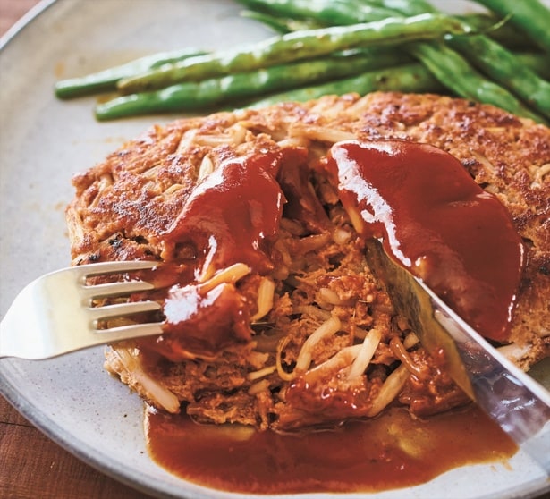 ひき肉ともやしで!かさ増し満足おかず「塩そぼろ煮」「ハンバーグ」