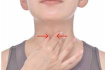 乾燥が気になる季節に。指リンパで「せき・のどの痛み」対策