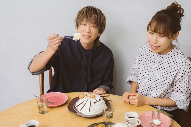 小山さんもスプーンで実食