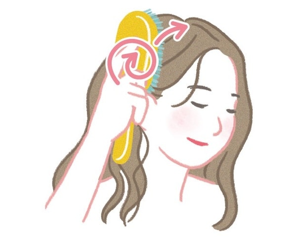 1. 最も大きい側頭筋の上からとかす