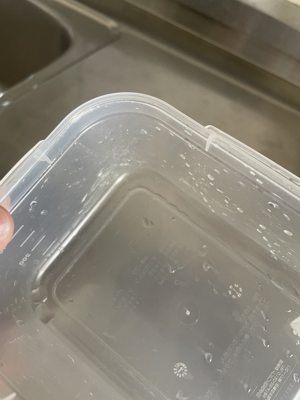 汚れた水を捨てて流水で濯ぐだけでこの仕上がり(▶気になる部分は?)