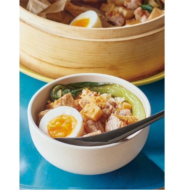 器に盛り、丼スタイルにするのもおすすめ