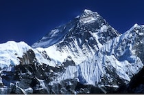 「測り方」を変えるとエベレストは世界一高い山じゃない!? 世界最高峰の山は