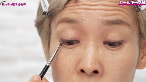 「脱・老け顔」神アイテムの使い方を伝授!超人気ヘアメイク職人・化け子直伝「10歳若返る」ベースメイクの極意