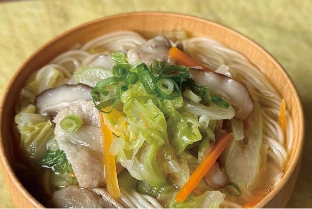 【鍋で10分】野菜不足におすすめ!あっさり和風の「たっぷり野菜のにゅうめん」