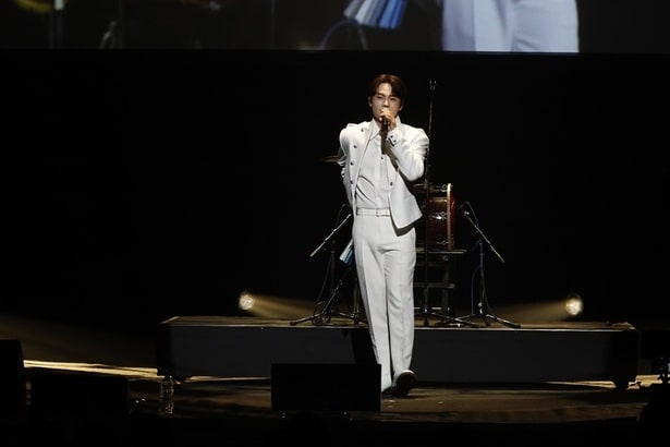 ファンが大勢詰めかけていた