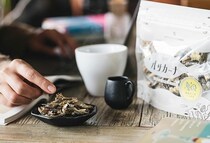 「魚料理はちょっと面倒…」「最近外食続き...」そんな時に頼れる魚のおやつ3選