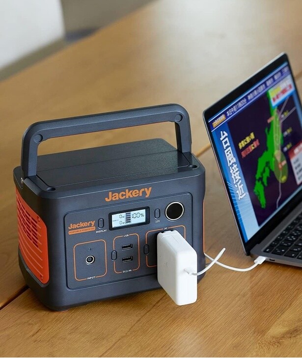 【防災準備】今なら半額＆8000円バッグ無料！超人気「Jackeryポータブル電源」がAmazonタイムセールで爆安に！