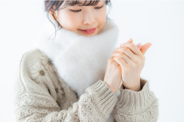 キュートな“フルーツにゃん”が香り付きコスメで登場!