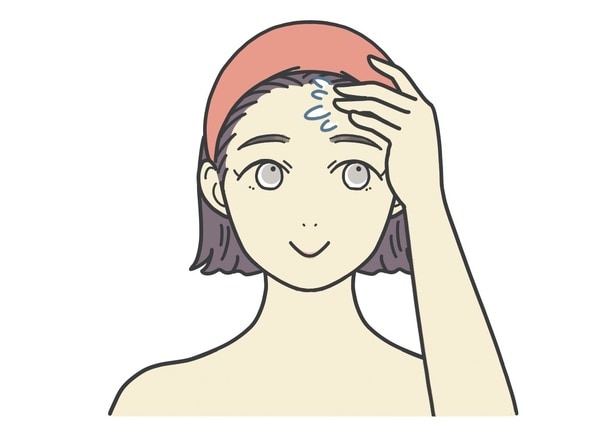 洗顔4　ぬるま湯で素早く泡を落とす