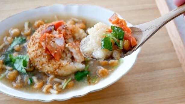 あんのとろみでごはんと水分が程好く馴染むので口当たりはとてもなめらか