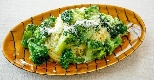 手軽に冷凍ブロッコリーで作れる!「ブロッコリーのくたくたスパゲティ」【やわらかcuisine】