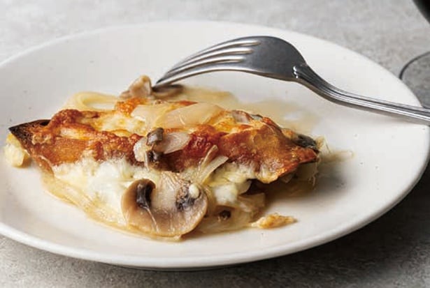 夜更けのバケットグラタン