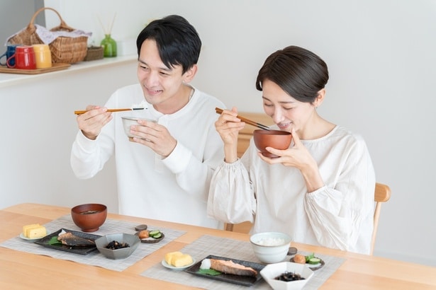 食事はよく噛んで食べる