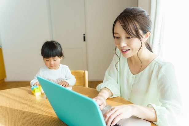 節約や育児の経験が収入に変わる!? 忙しい子育て世代におすすめの「新しい稼ぎ方」