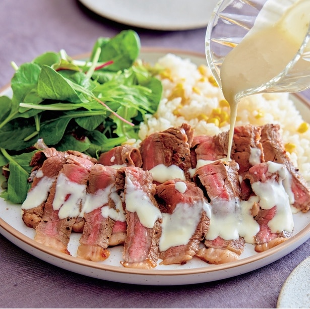 ステーキ肉を使えば定番メニューが時短＆お手軽！「即席ローストビーフ チーズソース」