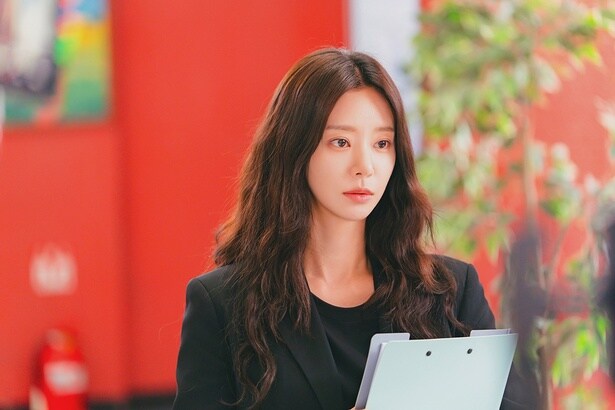 ユン・ボムは一見クールだが繊細な部分を持つ