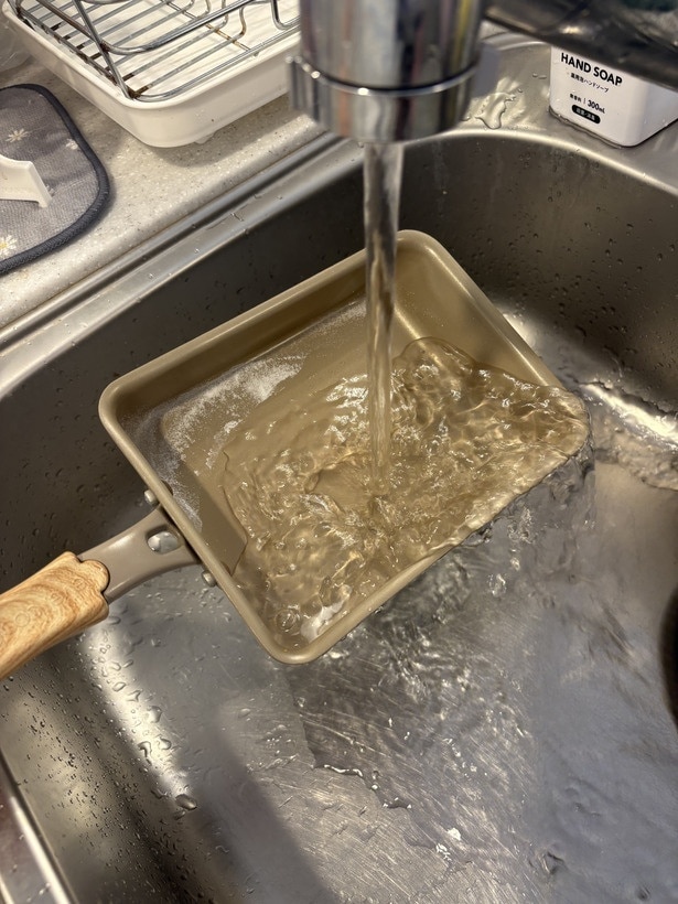 塩をしっかり洗い流して完了！（▶︎その後の使い心地は…？）