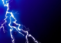落雷のエネルギーを利用して発電へ!? 雷は電力として使える？