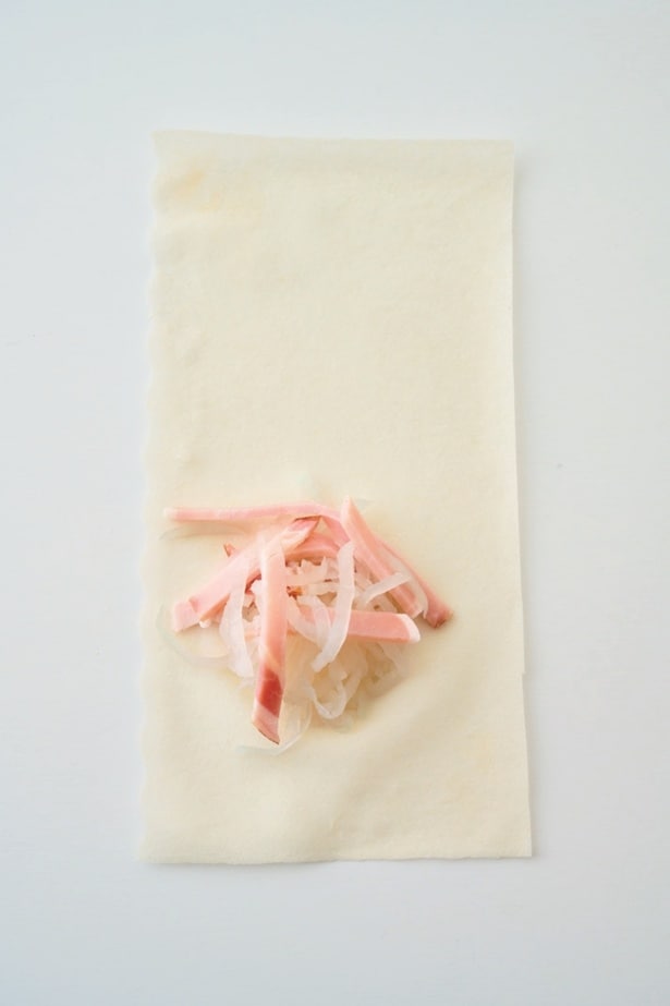 シャキシャキ大根とハムの春巻き