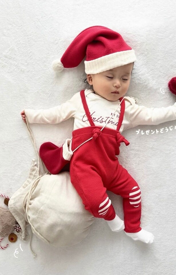 小さなサンタクロース▶月齢フォトも(⇒次へ)