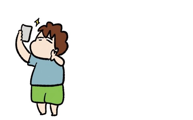 いつの間にか夫の自撮りが…