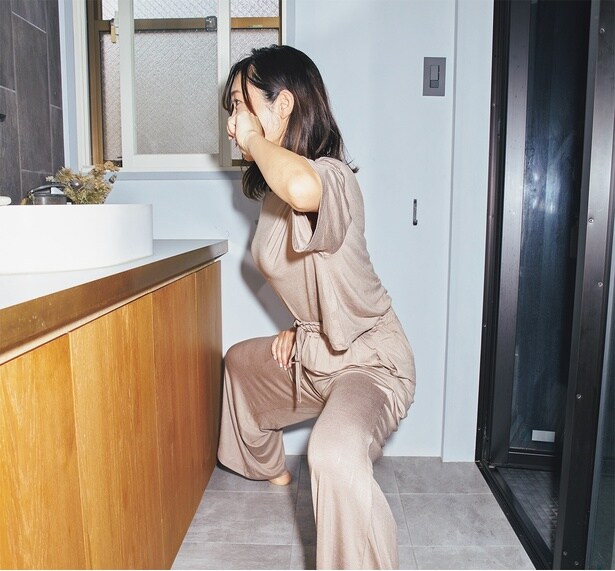 歯みがきしながら