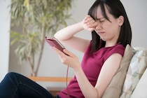 目が疲れたら「冷やす」or「温める」どっちが正解？ 整体師が教える「目の即効ケア」