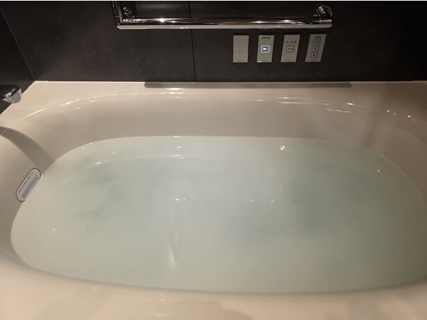 あっという間に乳白色に!