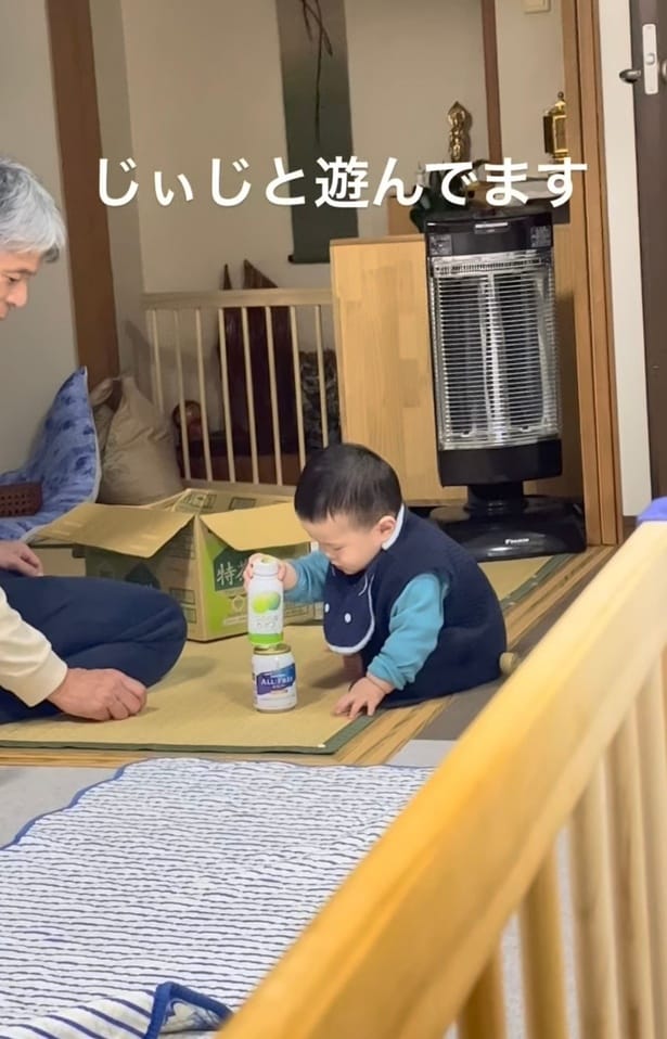 缶が積み重なった！▶次の瞬間…！（⇒次へ）