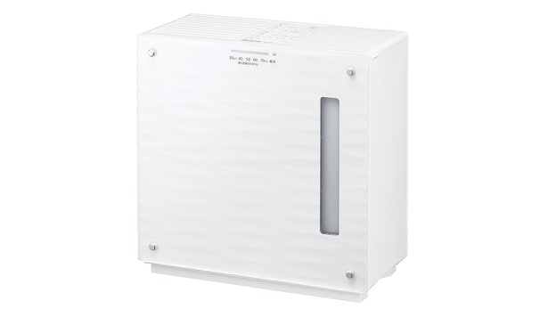 ヒーターレス気化式加湿機（中小容量タイプ）FE-KX05C ￥33,000（編集部調べ）／パナソニック