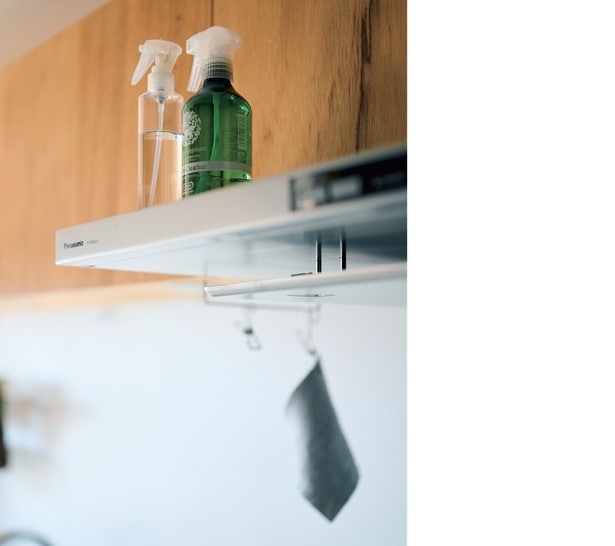 キッチンなど、掃除道具は使う場所ごとにそれぞれ置いておく