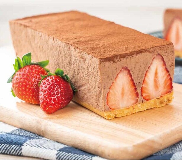 いちごチョコムースケーキ