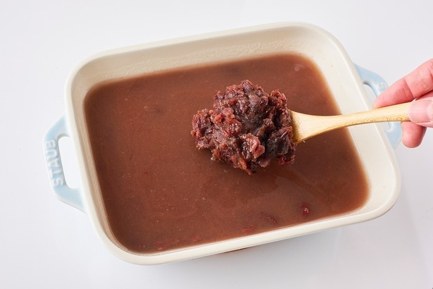 残りのあんこを加えてなめらかになるまで混ぜる